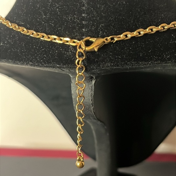 Vintage 1960s Gold Tone Floral Enamel Cloisonne and Pearl Beaded Necklace - Picture 3 of 6